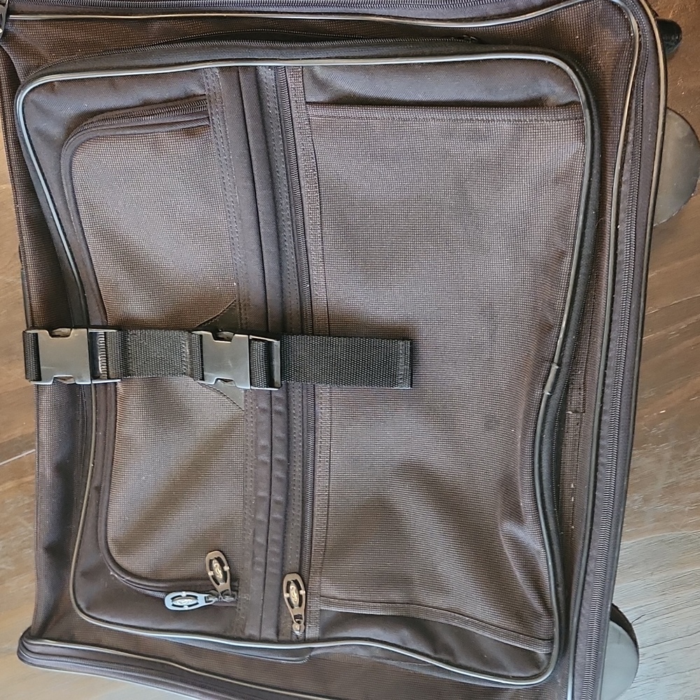 Atlantic Dark Brown Travel Bag